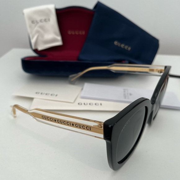 Gucci New Authentic Women’s Sunglasses GG0564SN - Picture 4 of 7